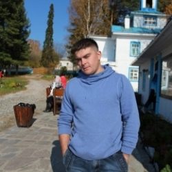 Парень с хорошим размером ищет девушку для секса в Новороссийске